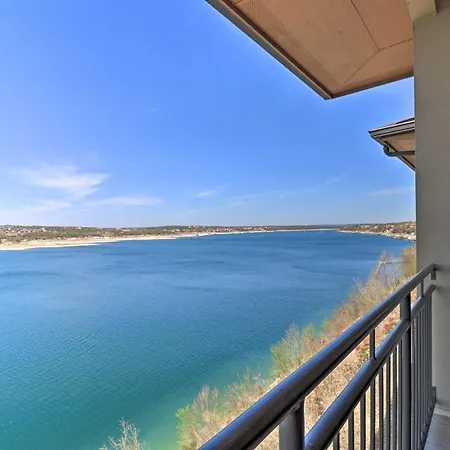 Top-Floor Lake-View Condo With Boat Dock Access